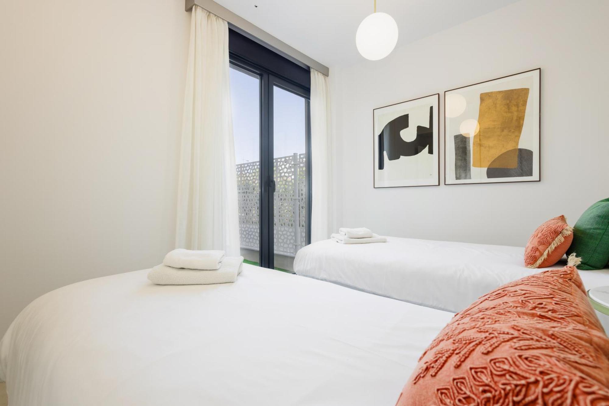 Luxurious 2 Bedroom Apartment Close To The Beach In Estepona Extérieur photo